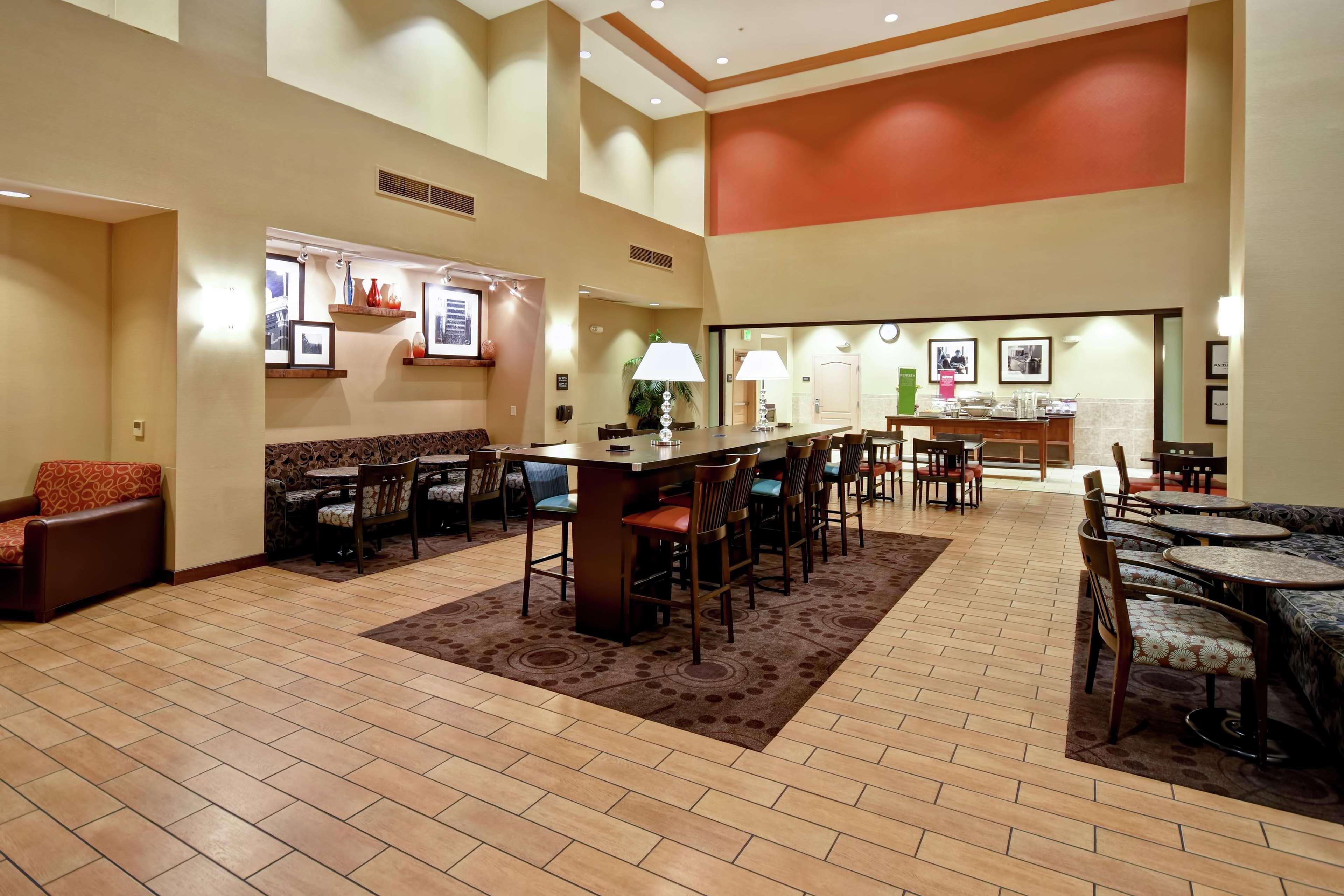 Hampton Inn & Suites Folsom Exterior foto